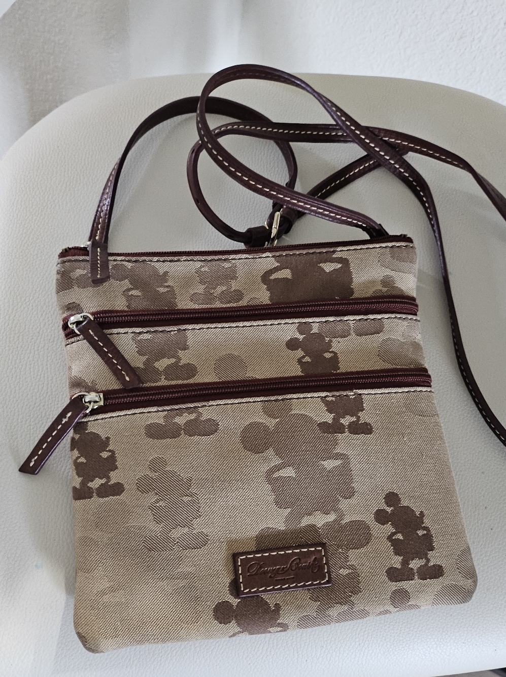Disney Dooney & Bourke Vintage Style Mickey Mouse Crossbody Bag Tan Brown Canvas - Picture 2 of 12